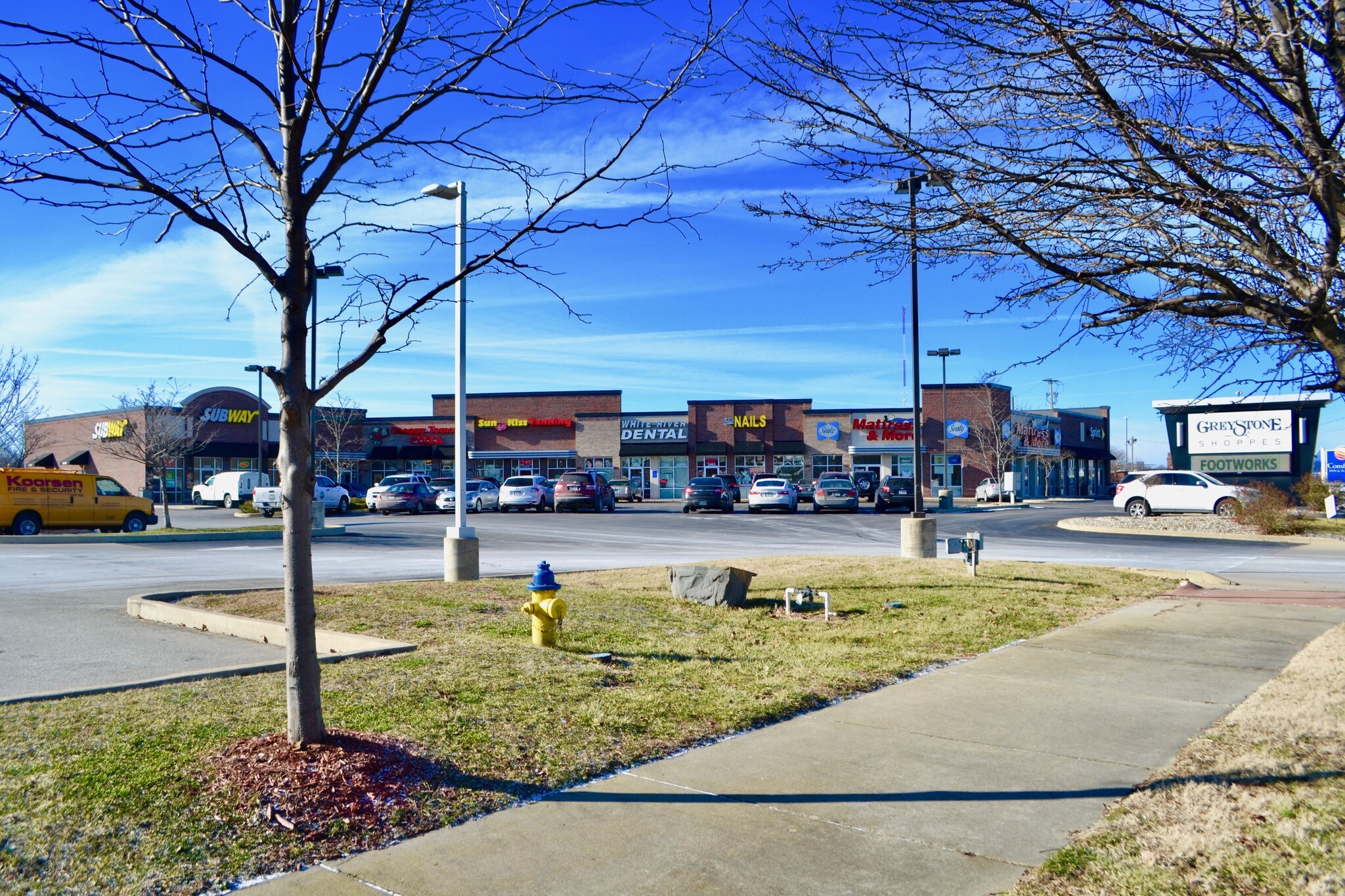 2463 W Jonathan Moore Pike, Columbus, IN for sale Building Photo- Image 1 of 1