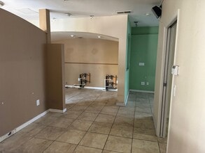 3942-3946 Illinois St, San Diego, CA for lease Interior Photo- Image 2 of 4
