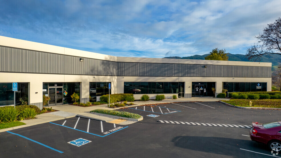 48860 Milmont Dr, Fremont, CA for lease - Building Photo - Image 3 of 5