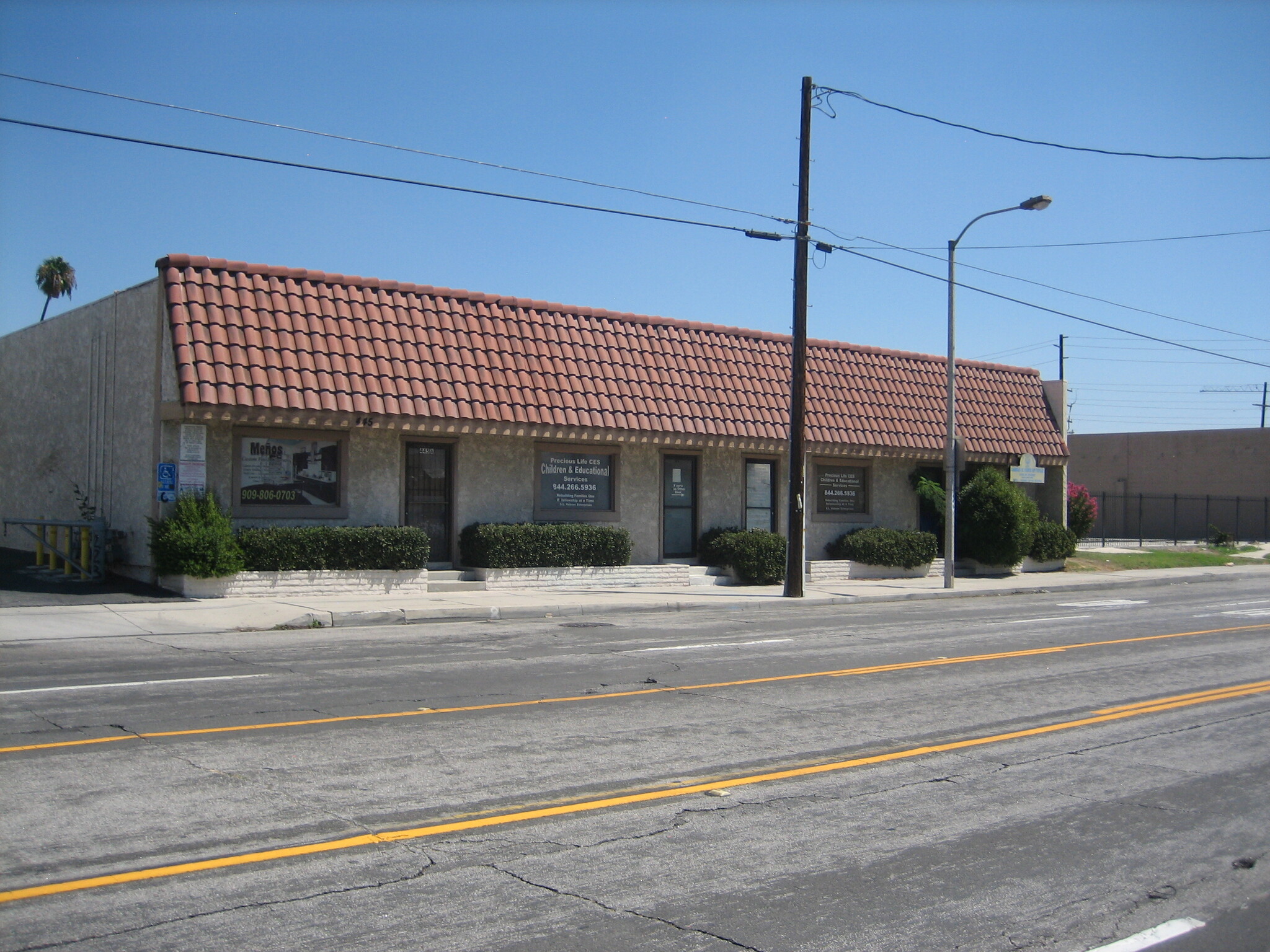 445-475 S Arrowhead Ave, San Bernardino, CA for lease Primary Photo- Image 1 of 14