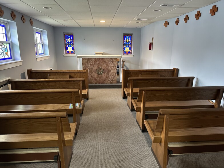 37 W Haddon Ave, Oaklyn, NJ for lease - Interior Photo - Image 3 of 16