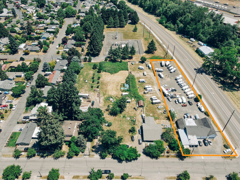 1021 Elm St, Forest Grove, OR for sale - Building Photo - Image 1 of 2