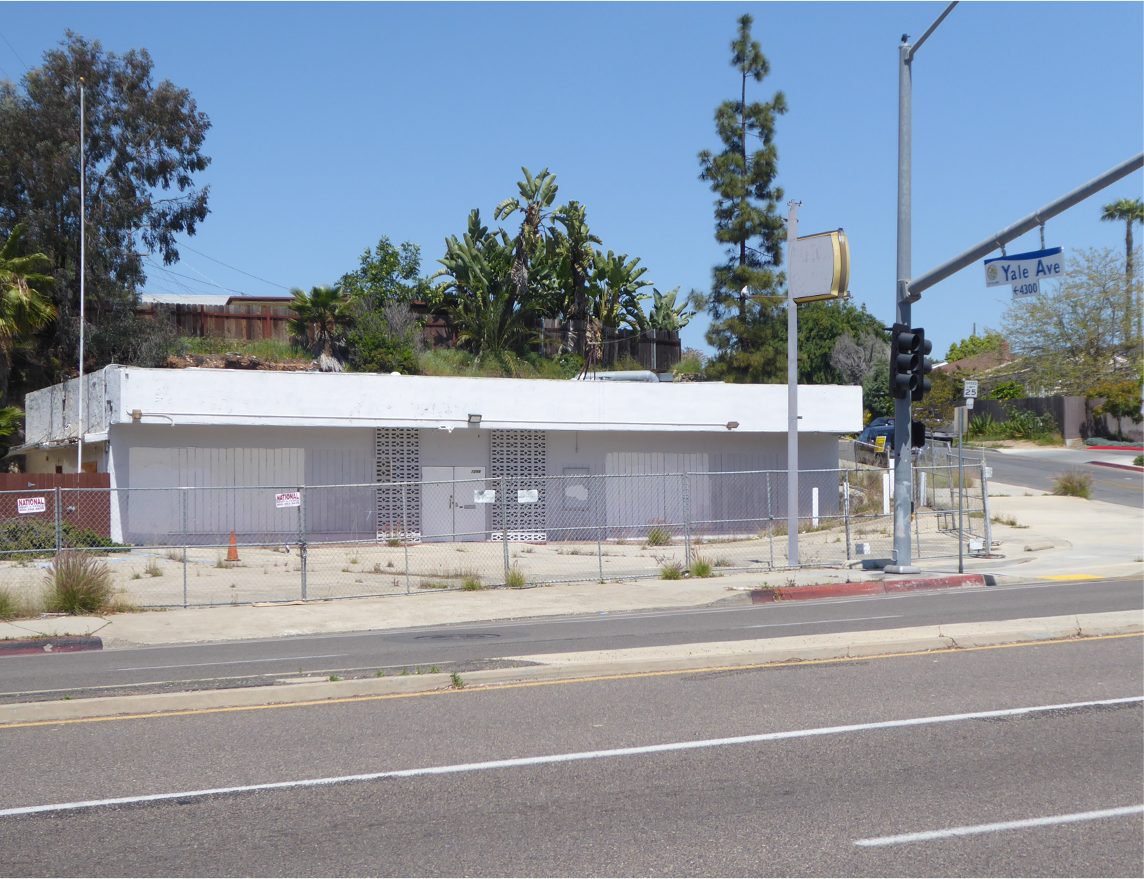 7294-98 University ave, La Mesa, CA for lease Building Photo- Image 1 of 4