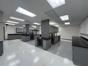 319 N Bernardo Ave, Mountain View, CA for lease Interior Photo- Image 2 of 3