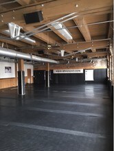 401 W Ontario St, Chicago, IL for sale Interior Photo- Image 1 of 16