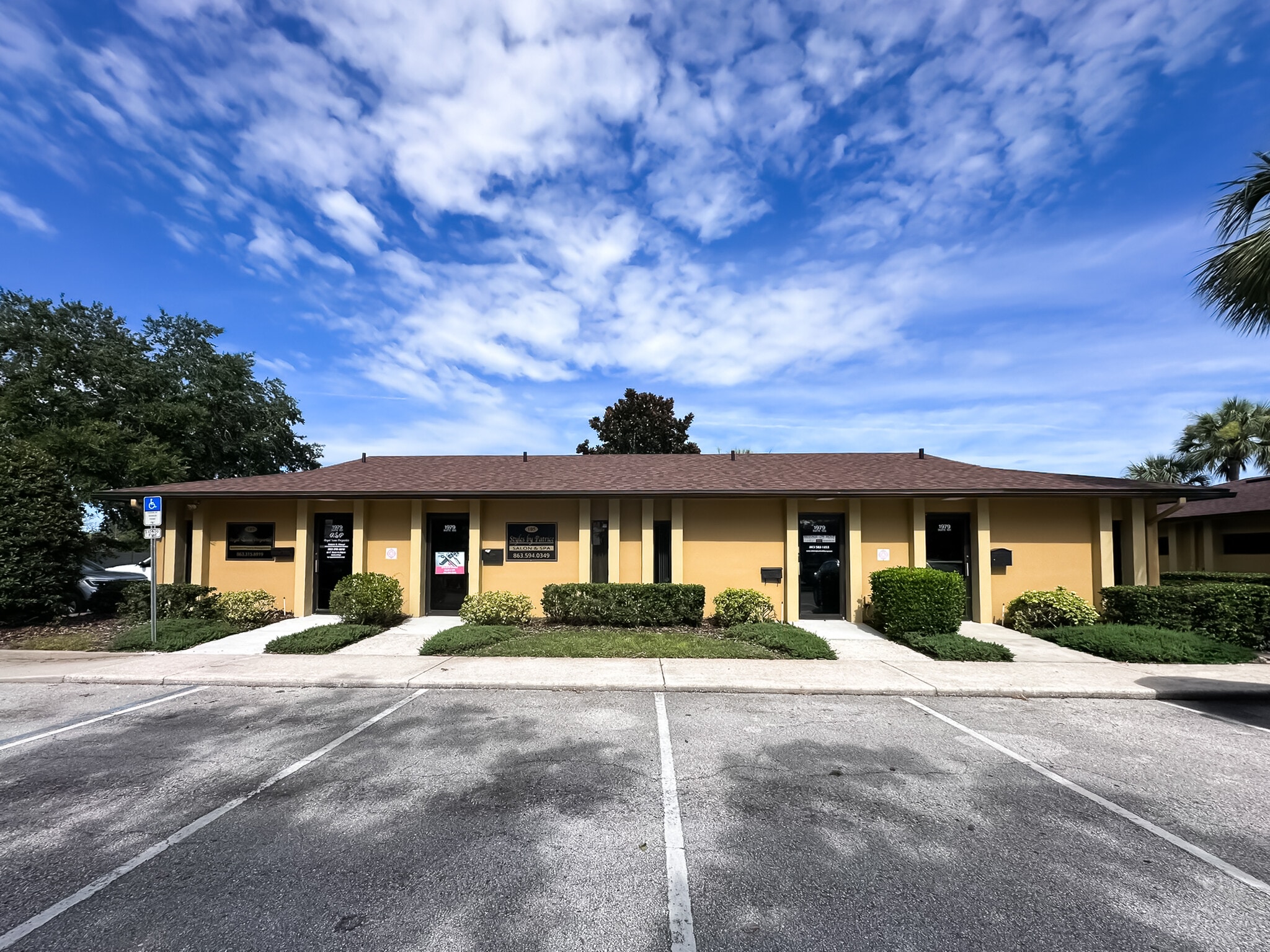 1979 E Edgewood Dr, Lakeland, FL for lease Building Photo- Image 1 of 18