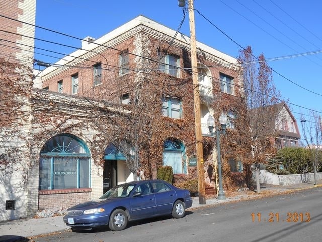 409 Pine St, Klamath Falls, OR for sale Primary Photo- Image 1 of 1