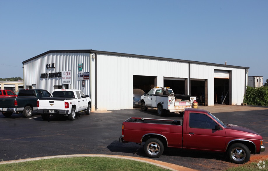 151 Racetrack Rd, McDonough, GA for sale - Building Photo - Image 2 of 2