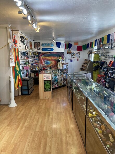 2239 S King St, Honolulu, HI for lease - Building Photo - Image 2 of 3