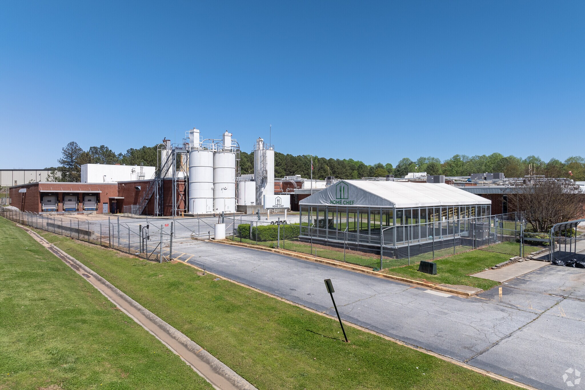 2200 Lithonia Industrial Blvd, Lithonia, GA for sale Building Photo- Image 1 of 17