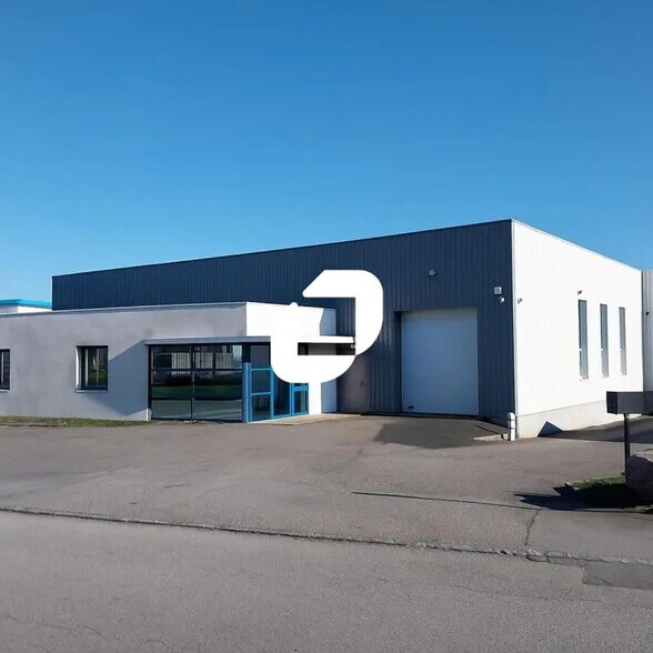 Office in Thouaré-sur-Loire for lease - Building Photo - Image 1 of 13