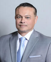 Russell Hernandez