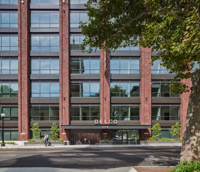 340 E 1st St, Dayton, OH for lease - Building Photo - Image 3 of 6