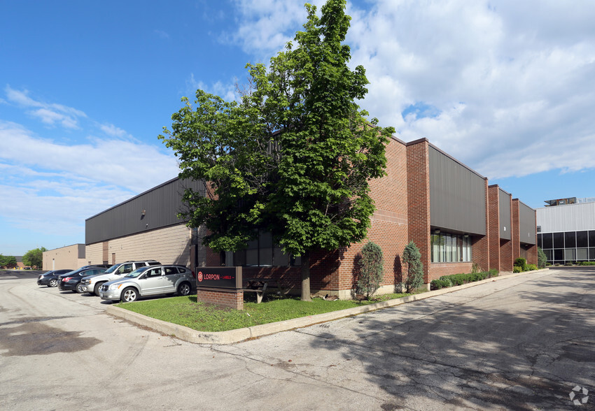 24 Huddersfield Rd, Toronto, ON for lease - Building Photo - Image 3 of 3