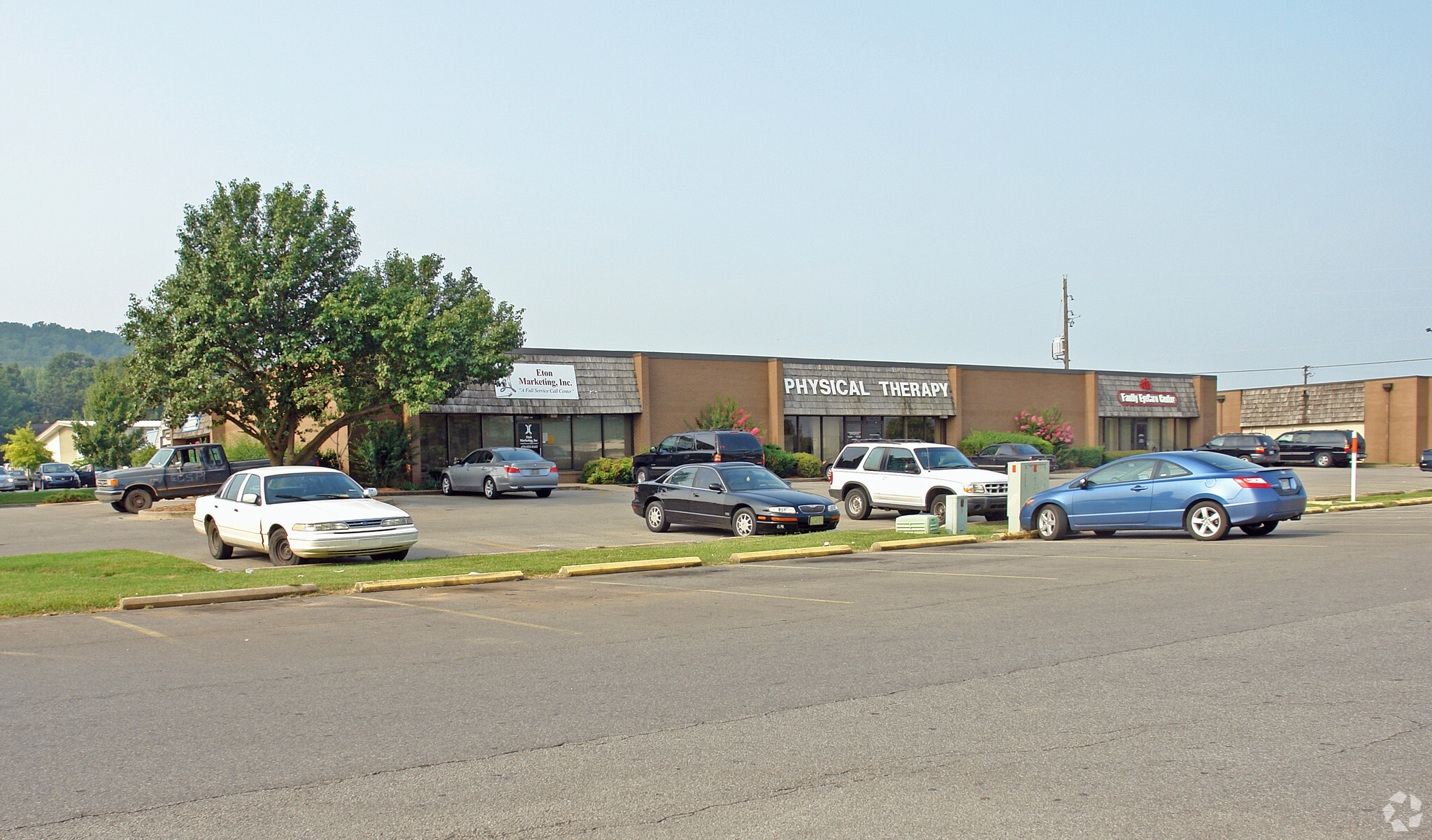 3061 N Market Ave, Fayetteville, AR for lease Primary Photo- Image 1 of 4