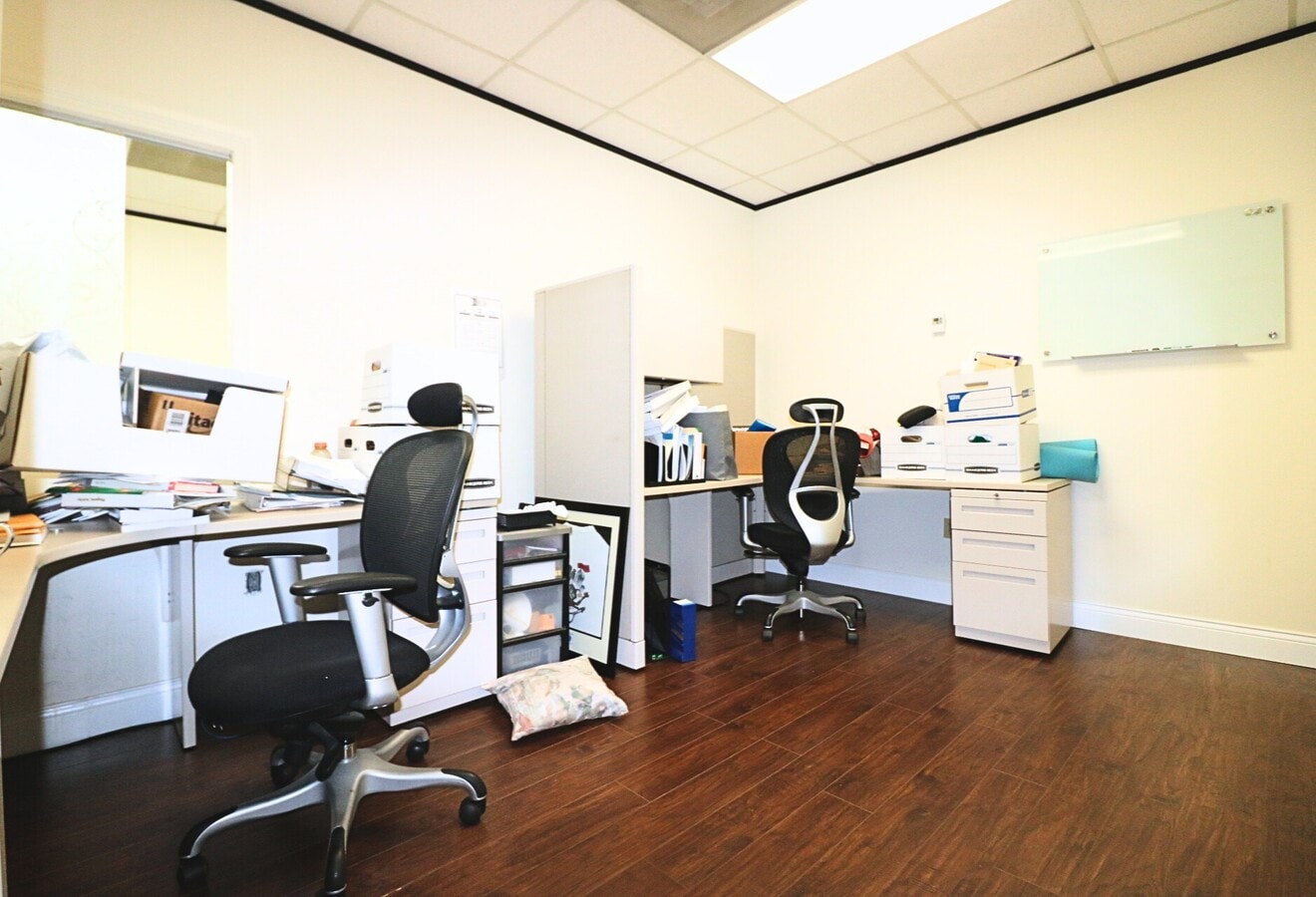 6100 Corporate Dr, Houston, TX 77036 - Unit 4-B - - Interior Photo - Image 1 of 4