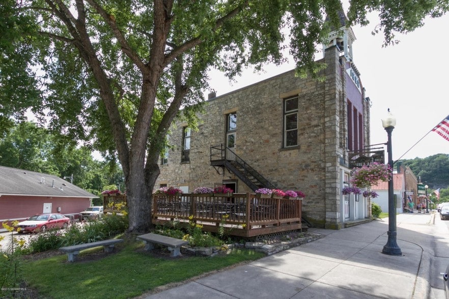 111 Coffee St, Lanesboro, MN 55949