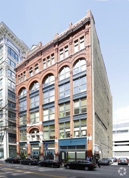 925 Penn Ave, Pittsburgh, PA for lease - Primary Photo - Image 1 of 6