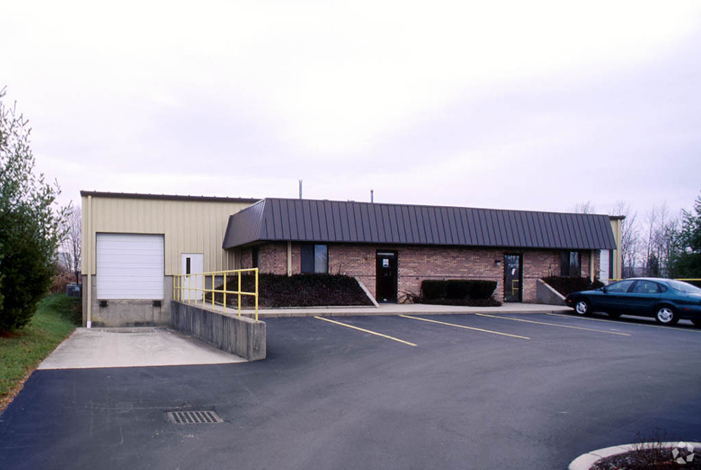 106 Commerce Blvd, Loveland, OH for sale Primary Photo- Image 1 of 1