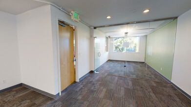 644 Emerson St, Palo Alto, CA for lease Interior Photo- Image 1 of 6