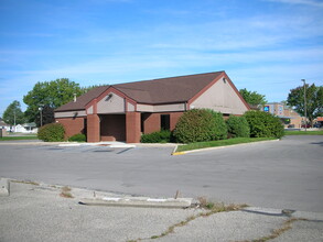 3301 S Madison St, Muncie, IN for lease Building Photo- Image 1 of 4