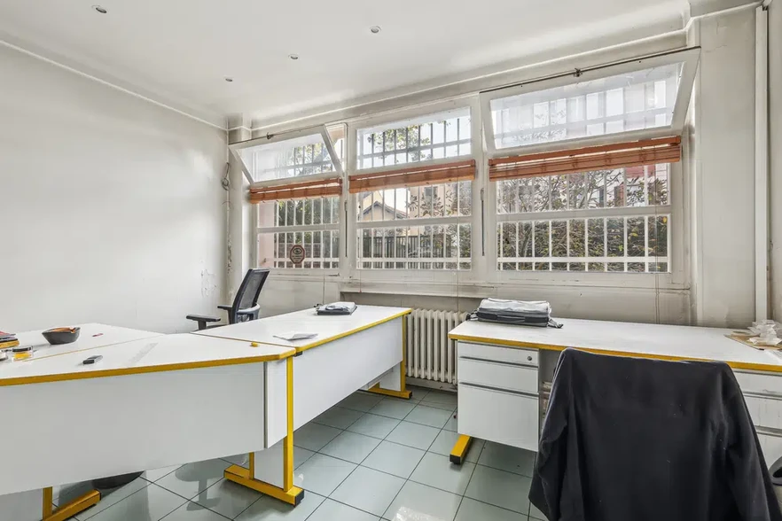 55 Rue Du Colonel Fabien, Arcueil for sale - Interior Photo - Image 2 of 12