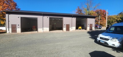 244 Foxon Rd, North Branford, CT for lease Building Photo- Image 2 of 5