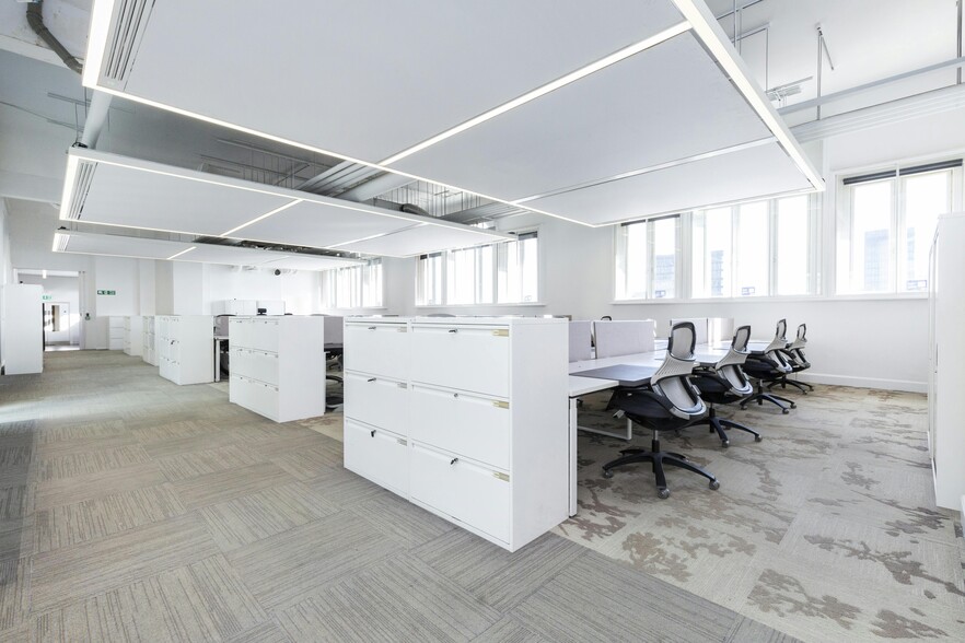 30 Euston Sq, London for lease - Interior Photo - Image 3 of 13