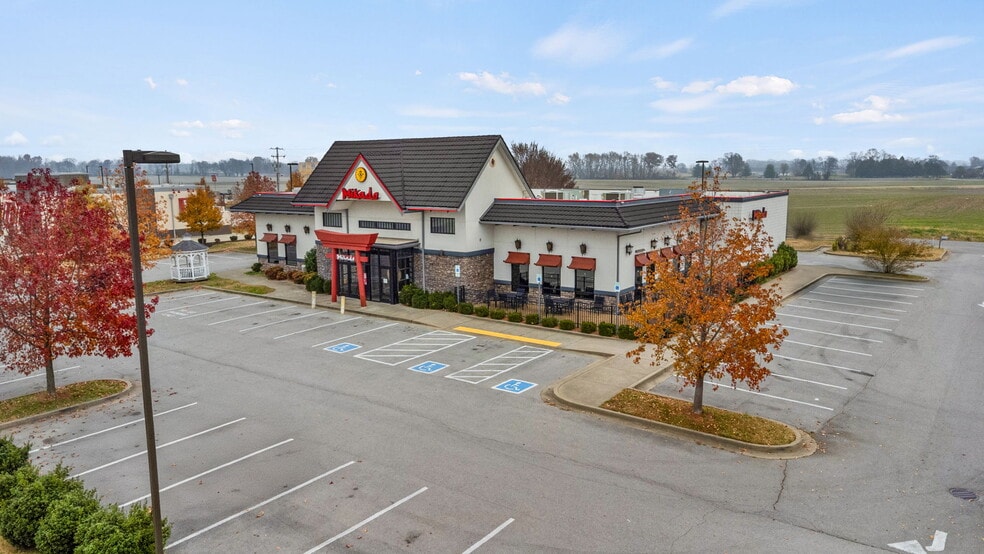 209 Claire Ave, Oak Grove, KY for sale - Building Photo - Image 3 of 25