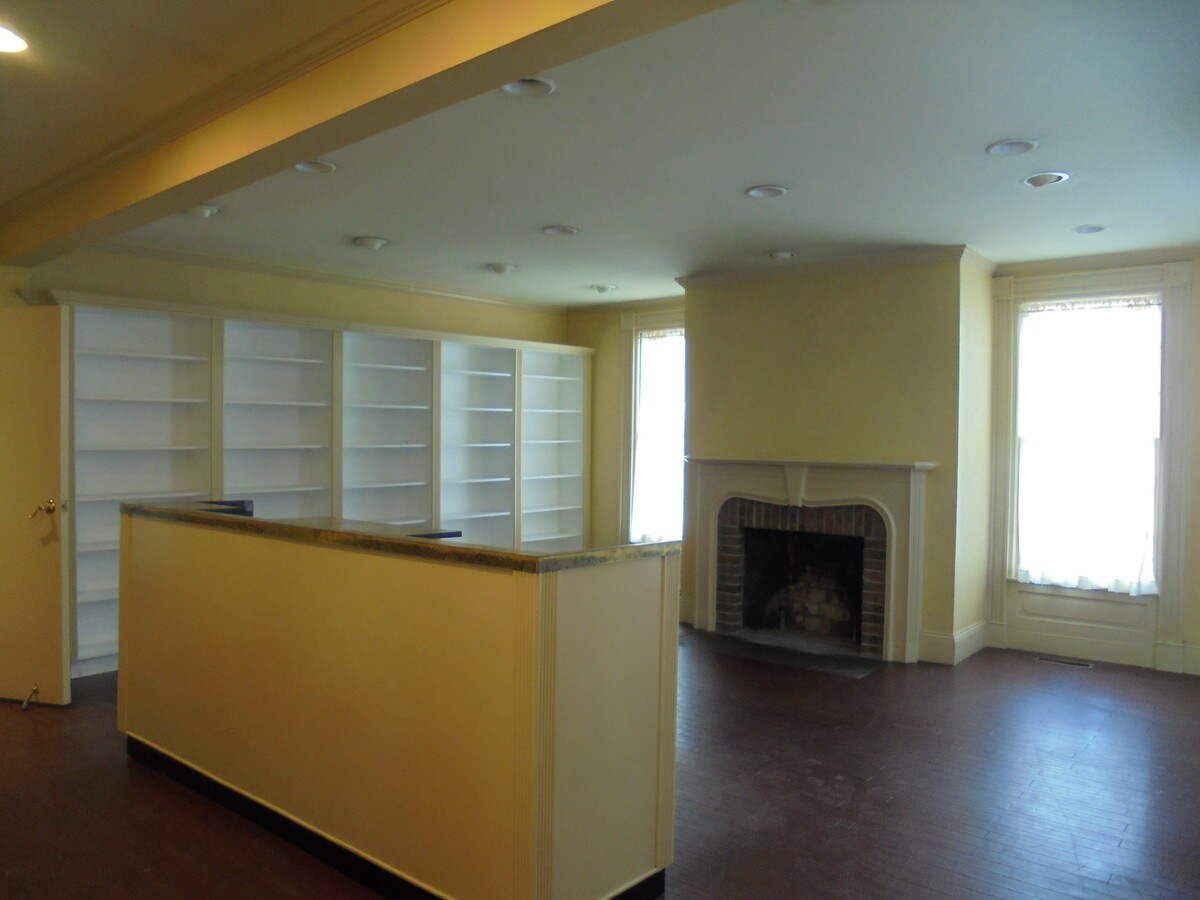 View Photo