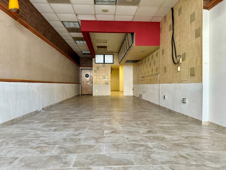 1021 State St, Santa Barbara, CA for lease - Interior Photo - Image 2 of 20