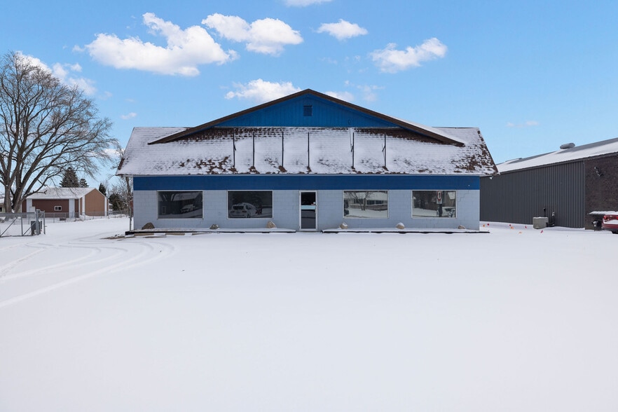 21034 Chippendale Ave W, Farmington, MN for lease - Building Photo - Image 1 of 26