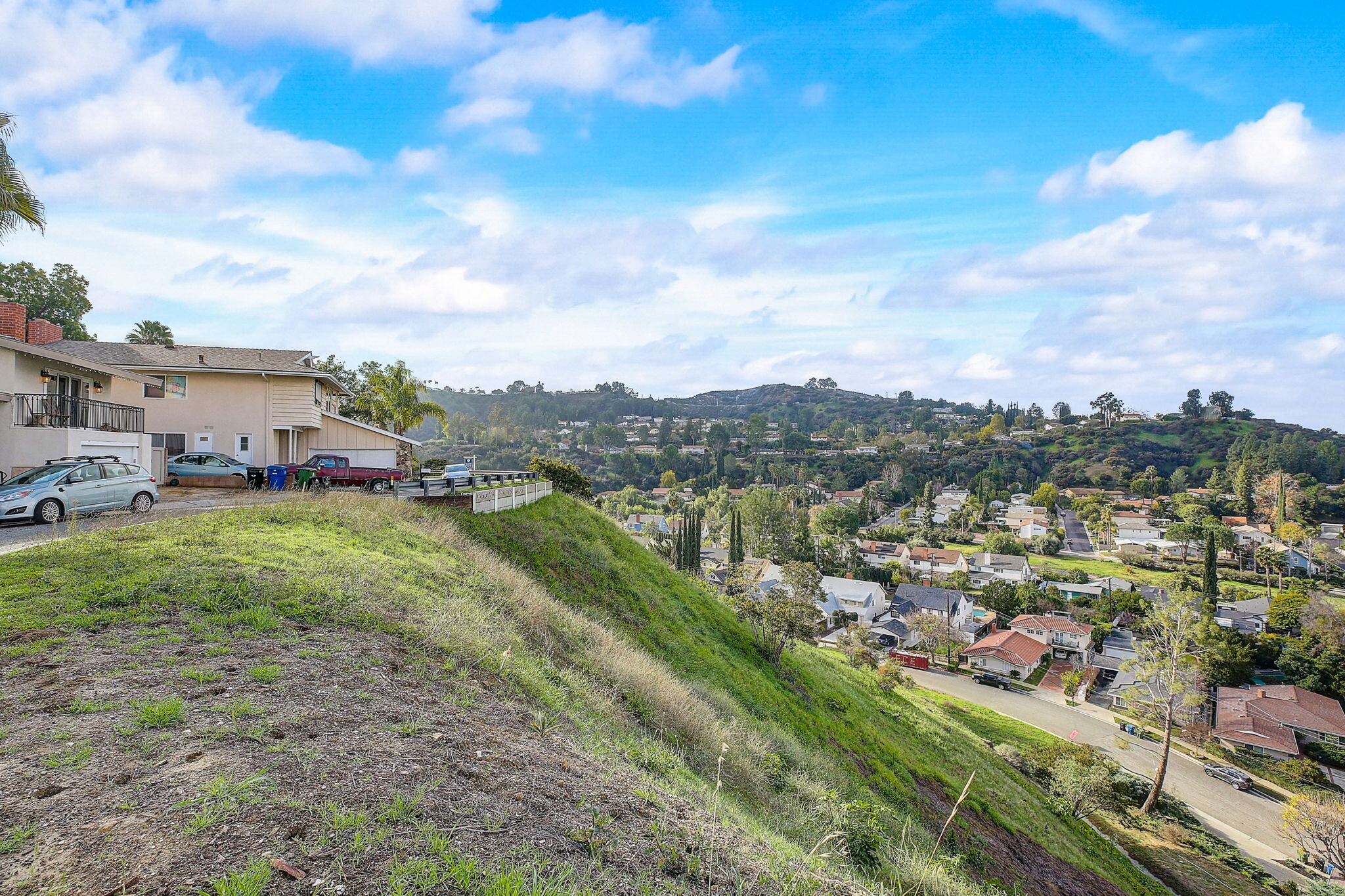 0 Torreon Dr, Woodland Hills, CA for sale Primary Photo- Image 1 of 22