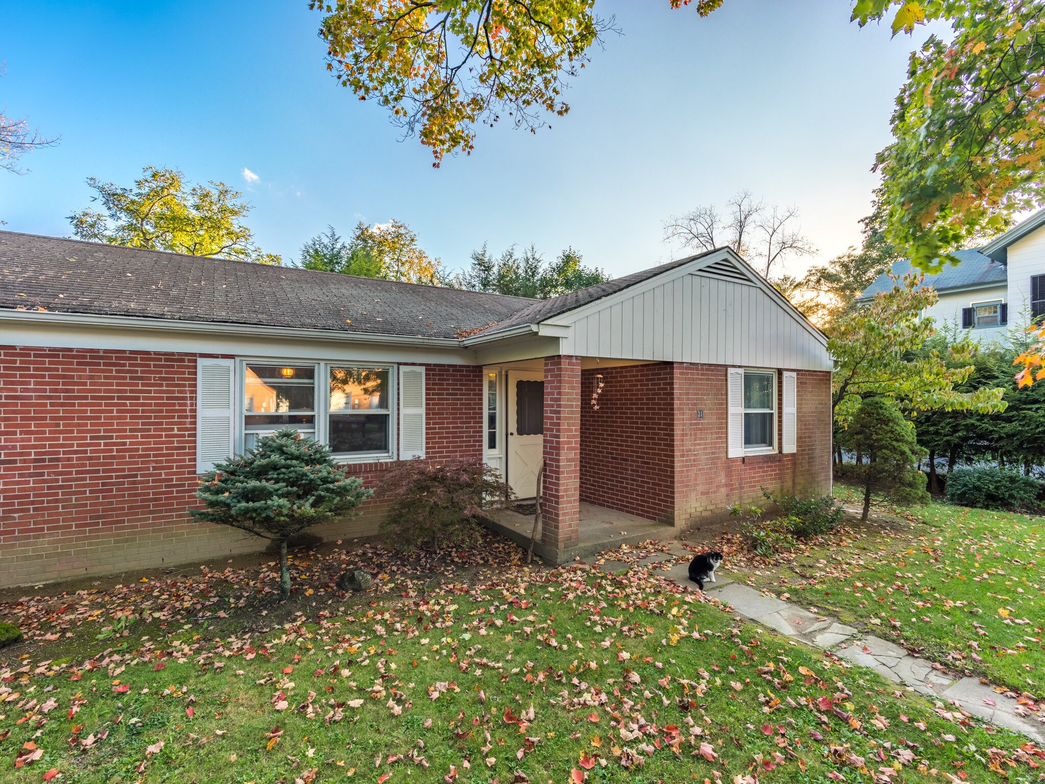 29-31 W Main St, Sharon, CT for sale Other- Image 1 of 1