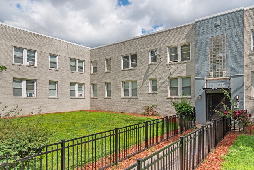 1524 F St NE, Washington, DC for sale - Building Photo - Image 2 of 16