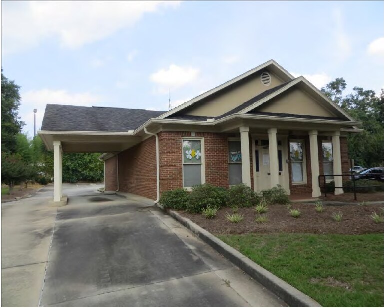 908 Ball St, Perry, GA for sale Primary Photo- Image 1 of 1