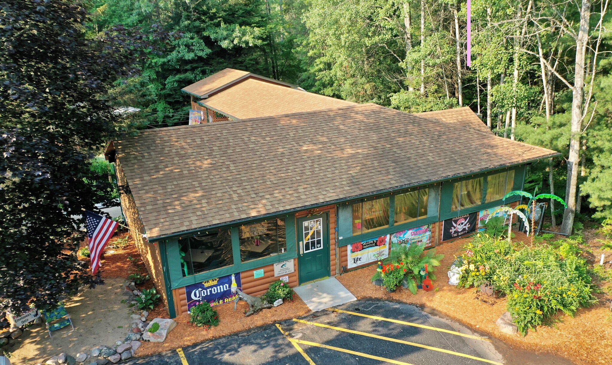 565 W West Branch Rd, Prudenville, MI 48651 Springbrook Inn & Frog