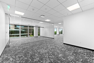 4600 S Syracuse St, Denver, CO for lease Interior Photo- Image 2 of 4