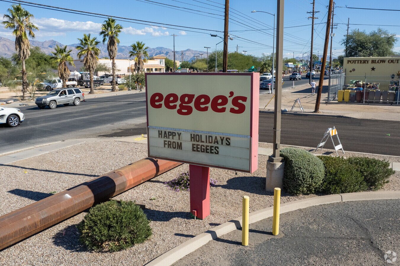 3806 E Grant Rd, Tucson, AZ 85716 Eegee's