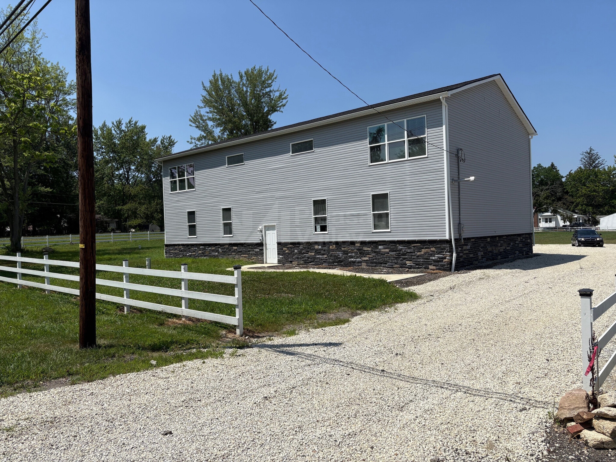 1627 Krumroy Rd, Akron, OH for sale Building Photo- Image 1 of 7