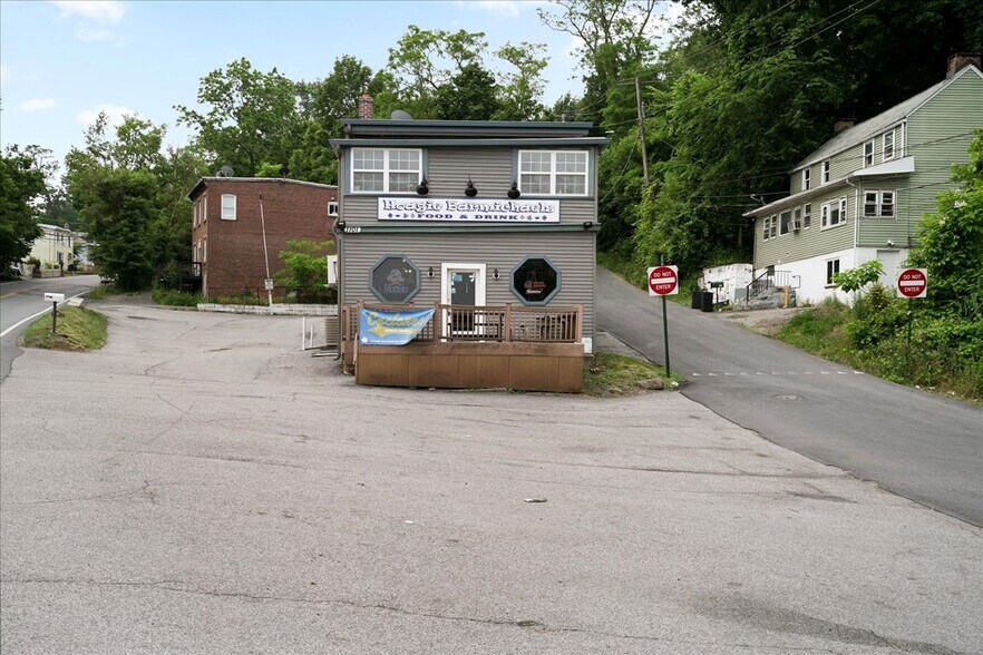 1101 River Rd, New Windsor Township, NY for sale - Building Photo - Image 1 of 1