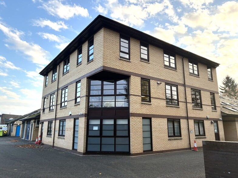 13-26 Swanns Rd, Cambridge for sale - Building Photo - Image 1 of 5