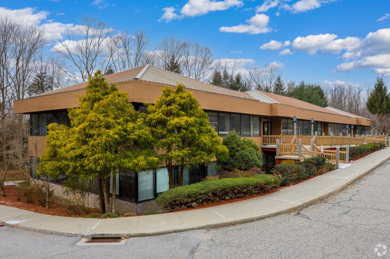 20 Milltown Rd, Brewster, NY 10509