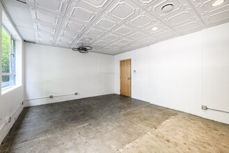 6363 Wilshire Blvd, Los Angeles, CA for lease Interior Photo- Image 2 of 2