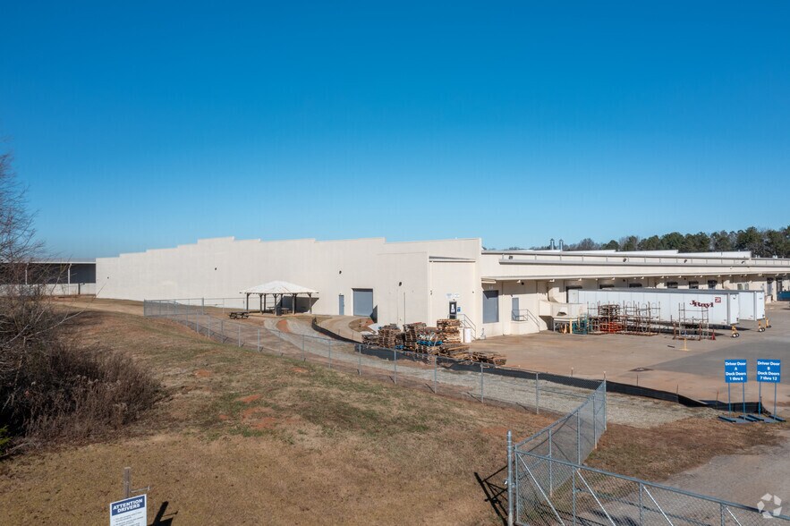 101 Harrison Bridge Rd, Simpsonville, SC for sale - Primary Photo - Image 1 of 1