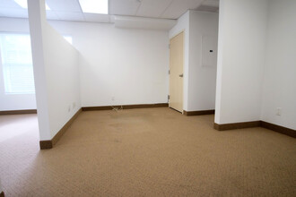 545-547 Saw Mill River Rd, Ardsley, NY for lease Interior Photo- Image 1 of 7