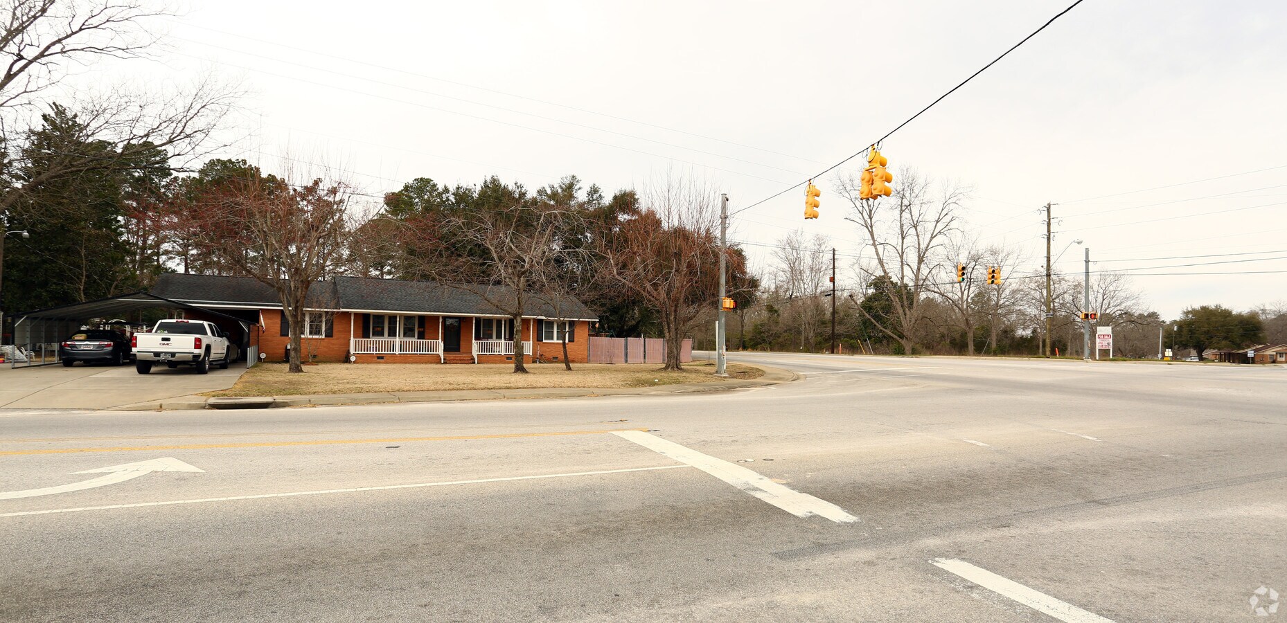 2370 Wedgefield Rd, Sumter, SC 29150