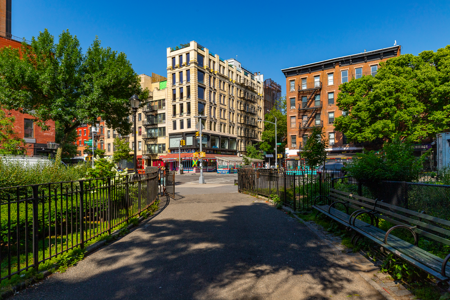 130 E 7th St, New York, NY for sale - Building Photo - Image 1 of 14