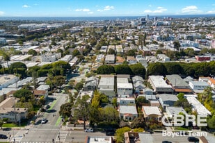 1453 Centinela Ave, Santa Monica CA - Pub