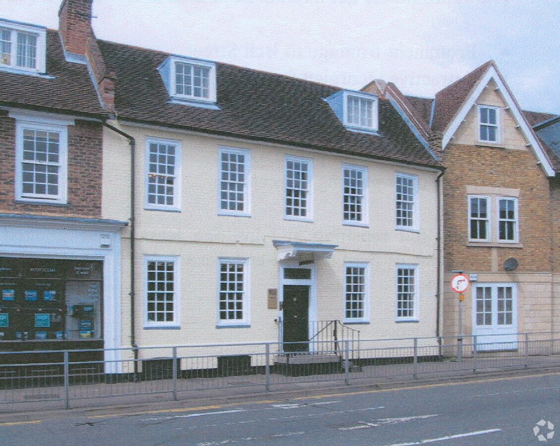 3840 Bell St, Reigate, SRY RH2 7BA